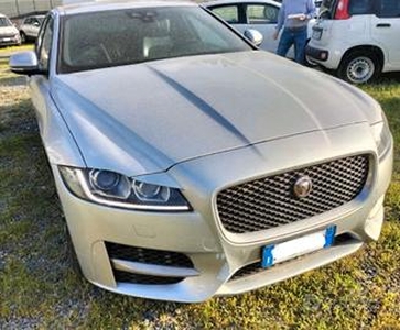 Jaguar XF -2019 Euro 6 2.0D 241cv R-Sport