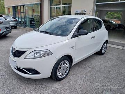 LANCIA Ypsilon 1.2 69 CV 5 porte GPL Ecochic Sil