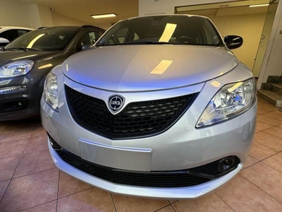 Lancia Ypsilon 1.2 69 CV 5 porte S&S Gold usato