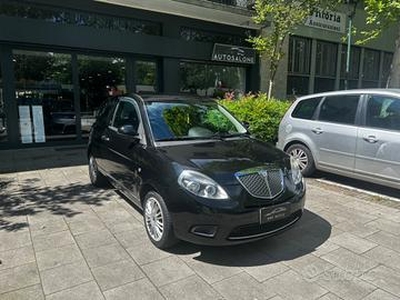 Lancia Ypsilon 1.2 8v NEOPATENTATI - 59.000KM!!!