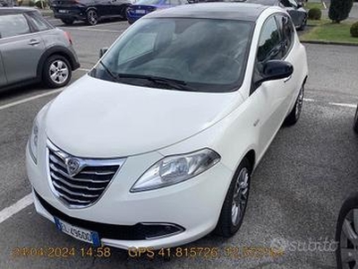 Lancia Ypsilon 1.3 MJT 16V 95 CV 5 porte PLATINUM