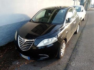 Lancia Ypsilon 1.3 MJT 16V 95 CV 5 porte S&S Gold