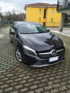 Mercedes A 180 D 2016 Manuale