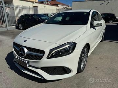 MERCEDES-BENZ A 180 109CV d Premium AMG Retrocam