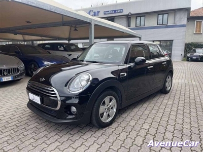 MINI Mini 1.5 Cooper D 5 porte usato