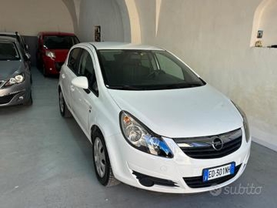 Opel Corsa 1.2 80CV 5 porte GPL-TECH Club