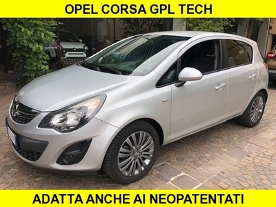 Opel Corsa 1.2 85CV 5 porte GPL-TECH Ecotec usato