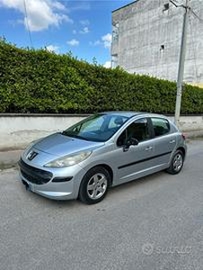 Peugeot 207 1.4 95 CV