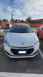 Peugeot 208 Neopatentati 2017