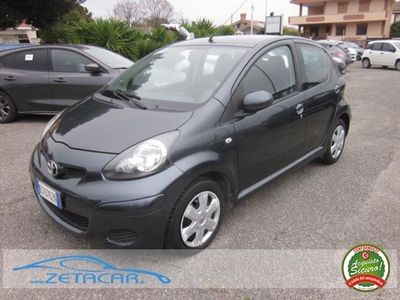 Toyota Aygo 1.0 12V VVT-i 5 porte Sol Connect usato