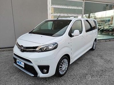 Toyota Proace 1.5 D 120 S&S Medium Lounge 9 posti