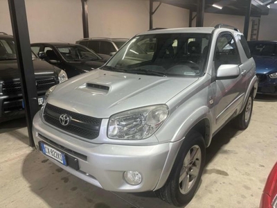 Toyota Rav4 Tdi D-4D cat 3 porte Sol usato