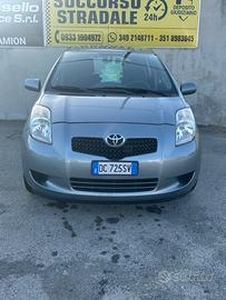 Toyota Yaris 1.3 5 porte