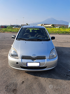 Toyota Yaris 2001 iscritta ASI