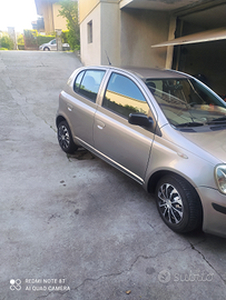 Toyota yaris km 99000