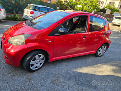 Vendo Auto Toyota Aygo