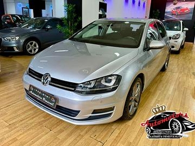 Volkswagen Golf 1.6 TDI DSG 5p. Highline -LED-BIXE