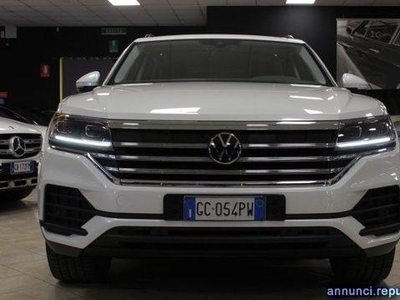 Volkswagen Touareg 3.0 V6 TDI SCR PERFETTA E CERTIFICATA !!! Bozzolo