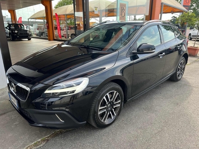 Volvo V40 Cross Country D2