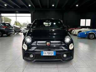 Abarth 595 1.4 Turbo T-Jet 145 CV Black Series