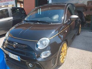 Abarth 595 1.4 Turbo T-Jet 165 CV Scorpioneoro