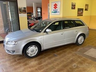 Audi A4 Avant 2.0 tdi CON GANCIO DI TRAINO- 2005