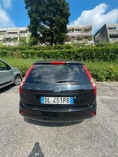 FORD FIESTA 1.2 benzina 3p NEOPATENTATI