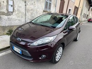 Ford Fiesta 1.4 3 porte Bz.- GPL Titanium