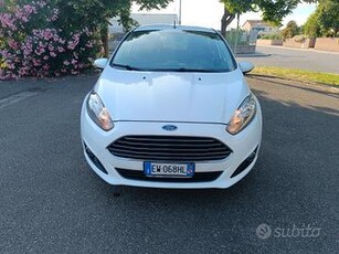 Ford Fiesta 1.5 TDCi 5 porte SOLAMENTE 120.000 KM