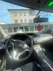 Honda Civic 2.2 140 cv