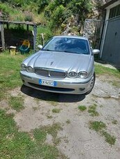 Jaguar X-tipe