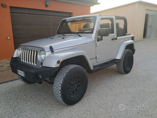 Jeep Wrangler Sahara