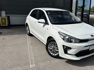 KIA Rio 1.0 T-GDi 100 CV MHEV iMT Style