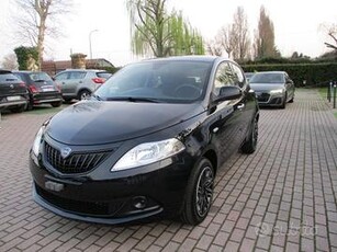 LANCIA Ypsilon 1.0 FireFly 5p S&S Hybrid Oro - P