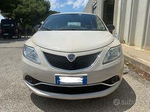 Lancia Ypsilon 1.2 benzina - 2016 - Platinum