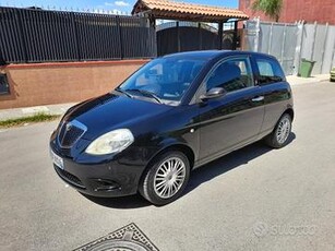 Lancia Ypsilon 1.2 Platino 8v perfette condizioni