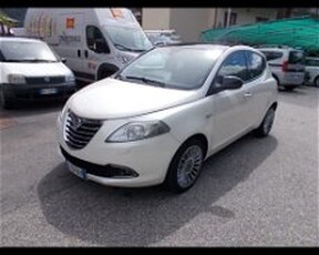 Lancia Ypsilon 1.3 MJT 16V 95 CV 5 porte S&S Platinum del 2011 usata a Pont Saint Martin