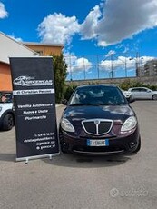 Lancia Ypsilon 1.4 New Oro Ecochic GPL