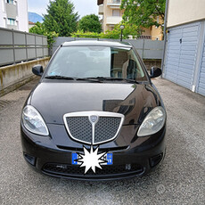 Lancia Ypsilon 2010