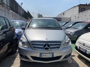 Mercedes-benz B 180 NGT BlueEFFICIENCY Premiumi B/