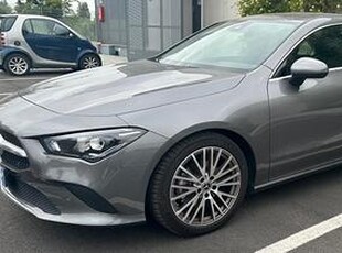 Mercedes-benz cla coupè 180 automatic sport