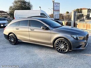 MERCEDES-BENZ CLA SHOOTING BRAKE 180D AMG