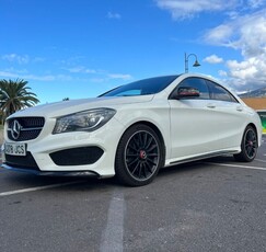 Mercedes-Benz Clase CLA 2015