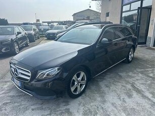 MERCEDES-BENZ E 200 d S.W. Auto Business Sport