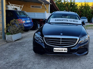 Mercedes C220 Bluetec leggere descrizione