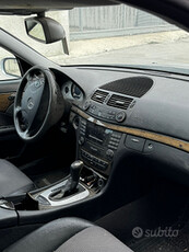 Mercedes classe e 270 automatica anno 2005