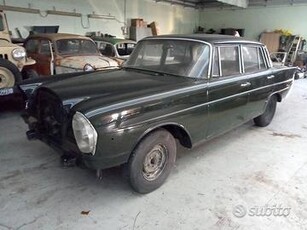 Mercedes Classe S W111 Radiata D'Ufficio LEGGI