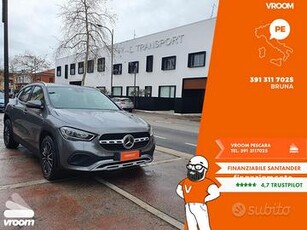 MERCEDES GLA (H247) GLA 200 d Automati...