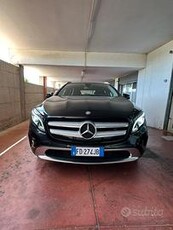 Mercedes GLA PREMIUM 180 D
