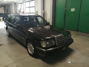 Mercedes w 124 sw turbo diesel ASI